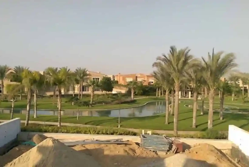 شقة متشطبة للبيع فى سوان ليك اكتوبر